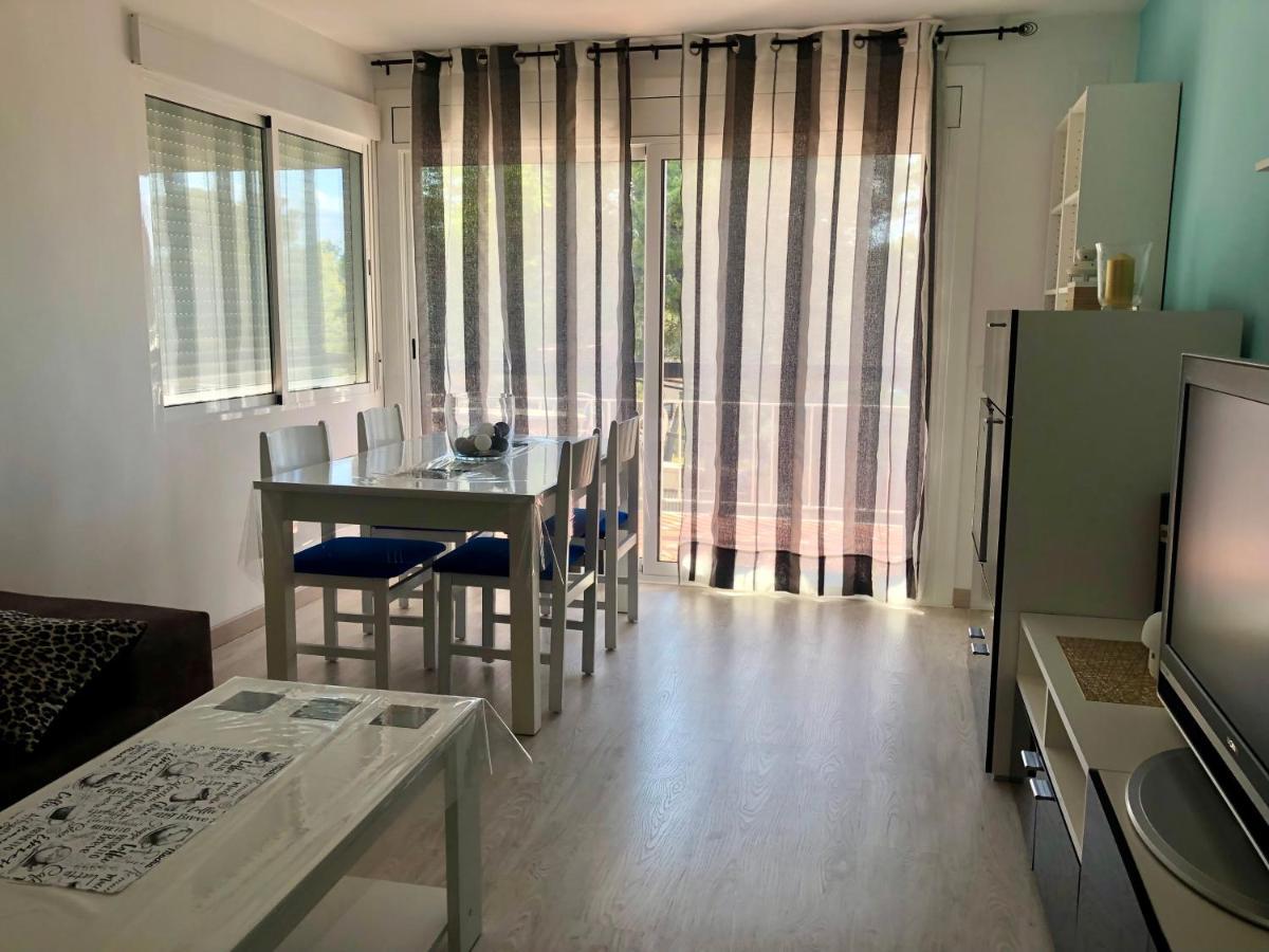 Familia, Amigos Y Playa Apartment Salou Exterior foto
